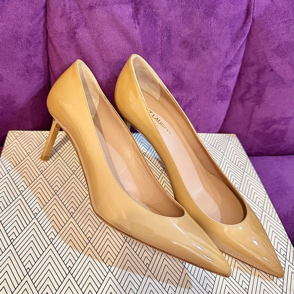 Saint Laurent Beige Patent Leather Heels. Size 37.5-7.5us - Picture 2 of 8